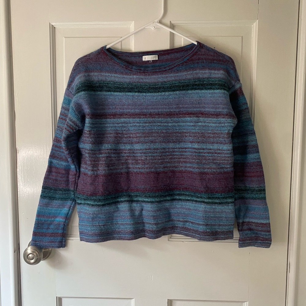 stripe fleece sweater